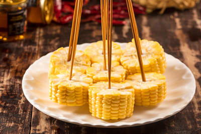 麻辣烫加盟品牌怎么选？全程扶持开店的精选指南